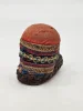 Miniaturowy but regionalny z materiału i skóry – etniczny przedmiot dekoracyjny, 8×6 cm