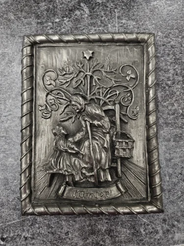 Metalowa płaskorzeźba "Mutter" dekoracja vintage 16x21 cm