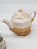 Zestaw ceramiczny: dzbanek i 6 kubków w odcieniach beżu i karmelu