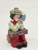 Gilde Clowns figurka „z bukietem za plecami” 11 cm