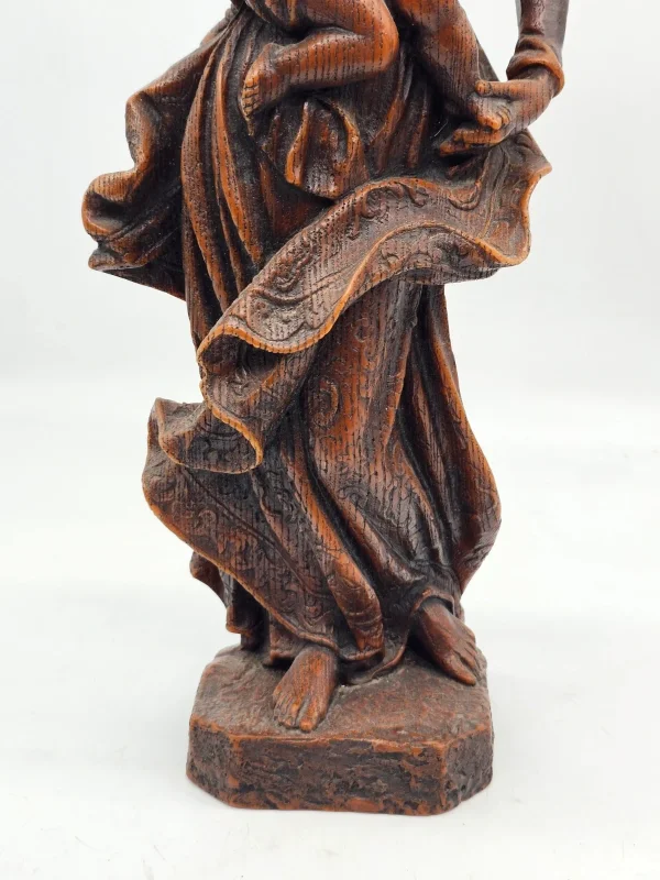Figura Matka z Dzieckiem rzeźba dekoracyjna z wosku styl sakralny 49 cm