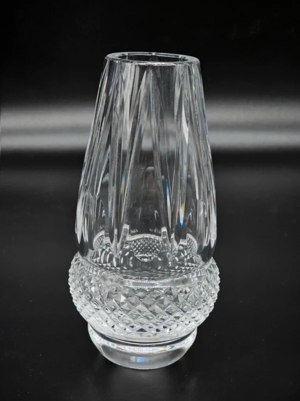 Wazon kryształowy Z dekoracyjnym szlifem, 18 cm – masywny I elegancki