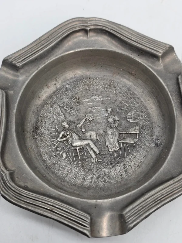 Popielniczka cynowa Frieling Niemcy 92% Cyny relief