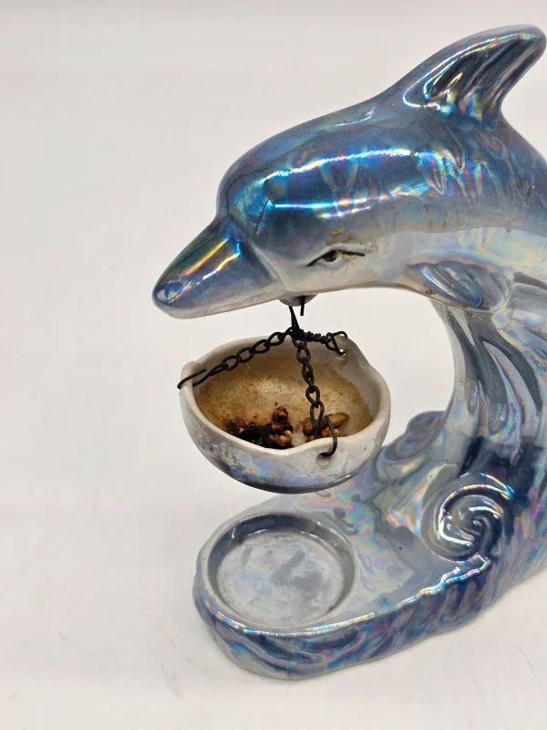 Kominek zapachowy delfin perłowa ceramika 18 cm
