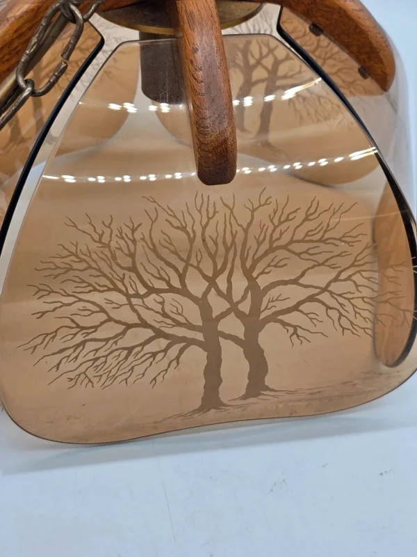 Vintage lampa wisząca z bursztynowym szkłem i drewnianymi Detalami – 77 cm wysokości