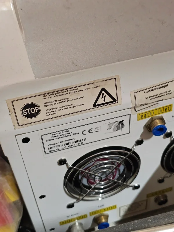Laser kosmetyczny Derma Profis DP3026 urządzenie salonowe do naprawy