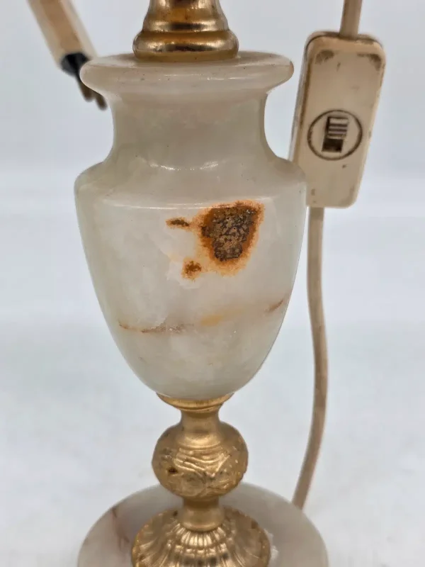 Lampa stołowa vintage z frędzlami 55 cm klosz do renowacji