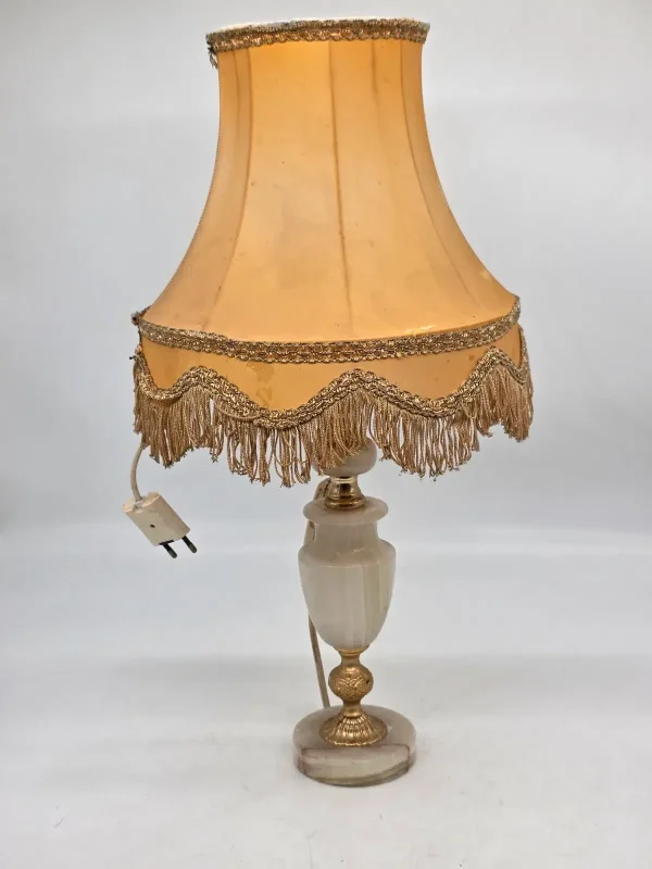 Lampa stołowa vintage z frędzlami 55 cm klosz do renowacji