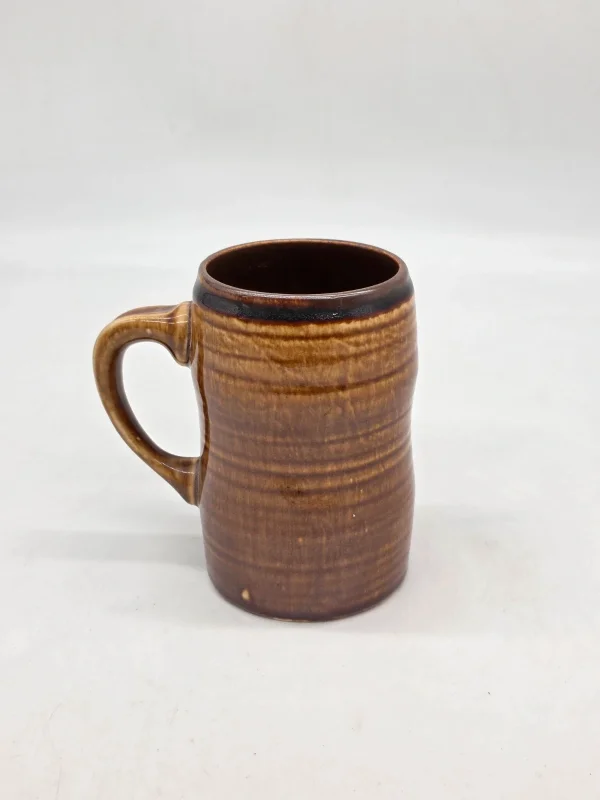 Niemiecki kufel ceramiczny vintage studio pottery brązowy 15 cm