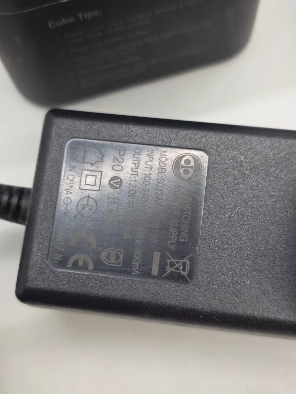 iRobot Braava 390t – robot mopujący z Turbo Charge Cradle, Cube i akcesoriami