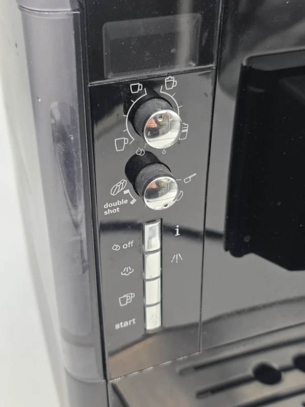 Automatyczny ekspres Siemens EQ.5 TE525F19DE/03 1600 W z młynkiem