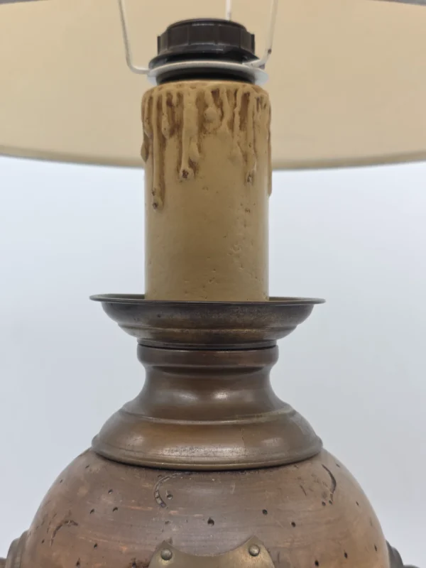 Flamandzka lampa stołowa retro drewno i metal faux drip candle 60 cm