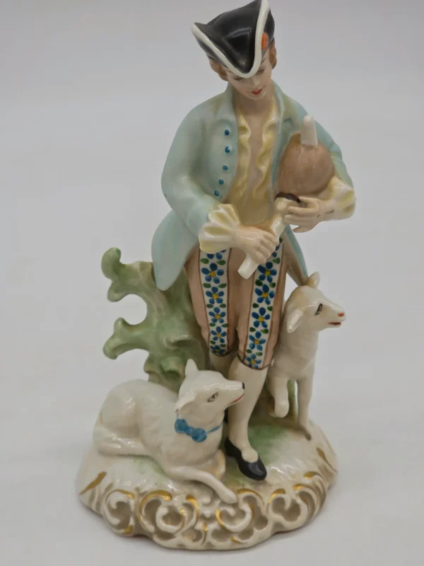 Porcelanowa figurka dudziarz z owcami styl rokoko Capodimonte