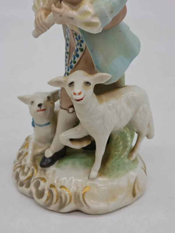 Porcelanowa figurka dudziarz z owcami styl rokoko Capodimonte